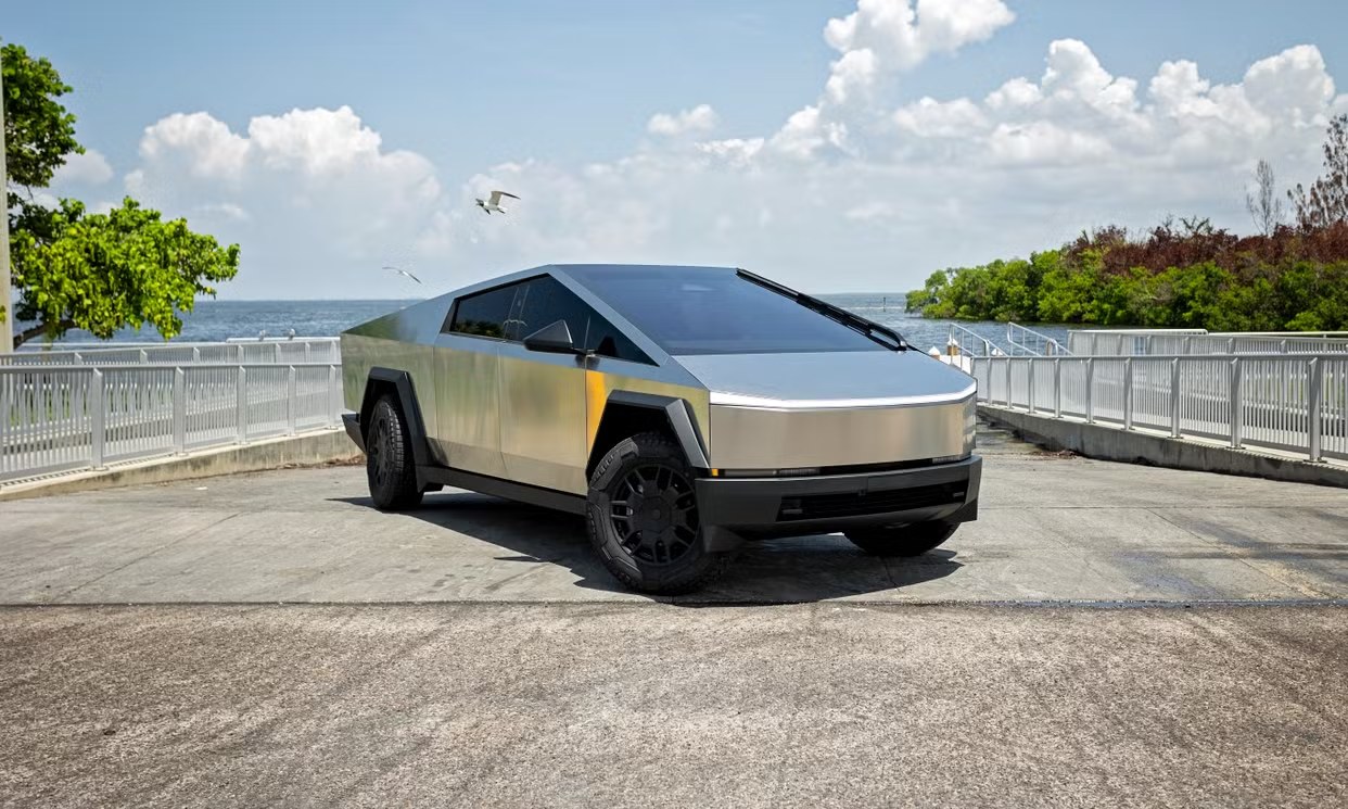 2024 Tesla Cybertruck