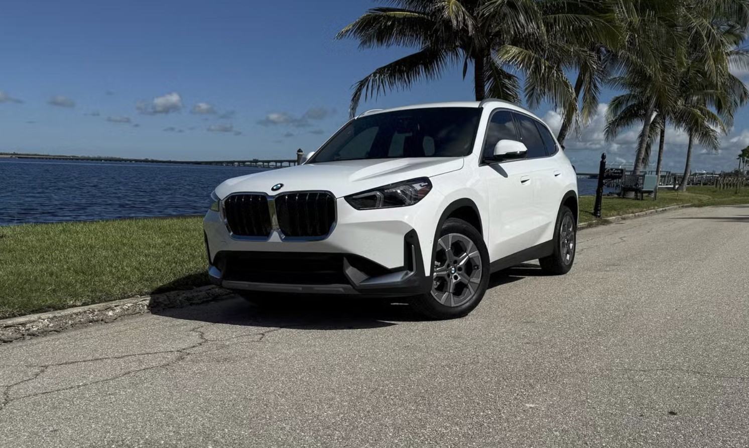 2023 BMW X1
