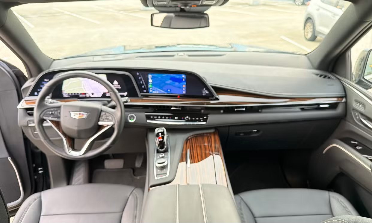 2022 Cadillac Escalade ESV