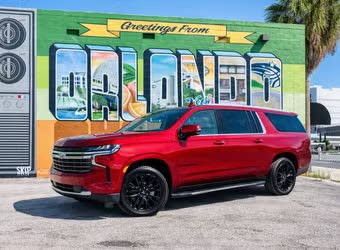 2023 Chevrolet Suburban LT Blackout Edition