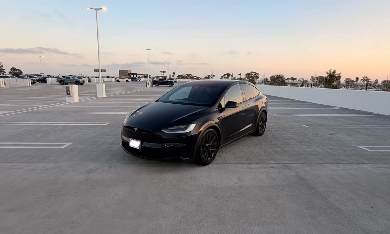 2023 TESLA MODEL X