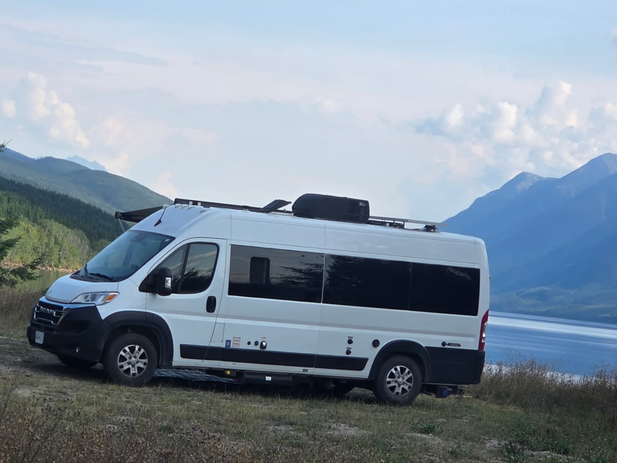 Emma’s 2024 Ram Promaster 21ft Camper-van