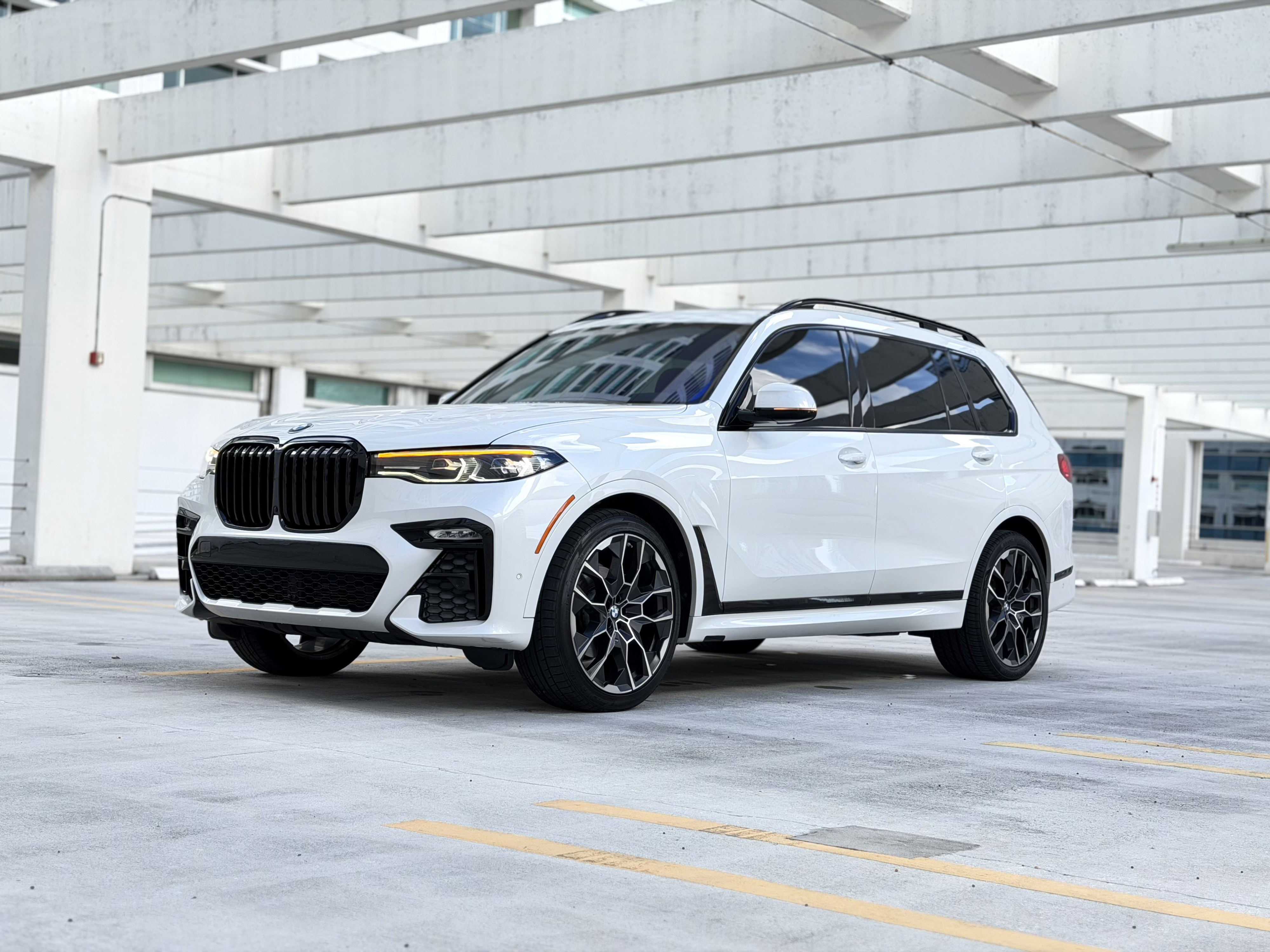 2022 BMW X7