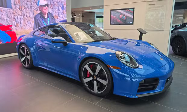 2025 Porsche 911