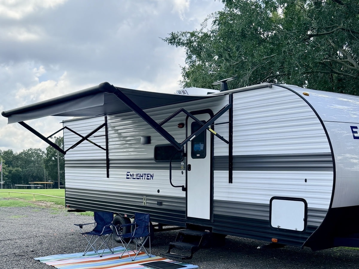 2025 Gulf Stream Enlighten “Sutton” Sleeps 8