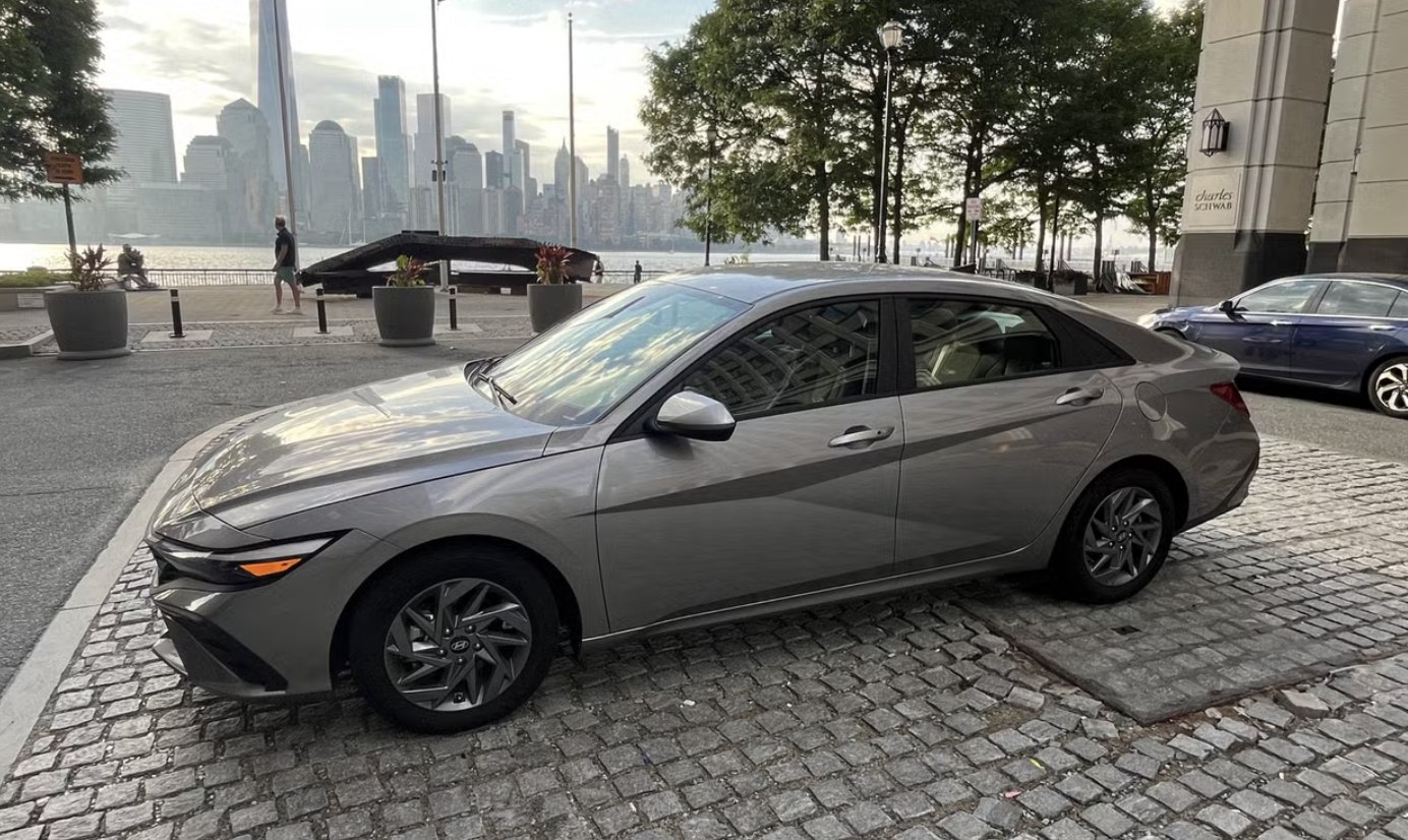 2024 Hyundai Elantra