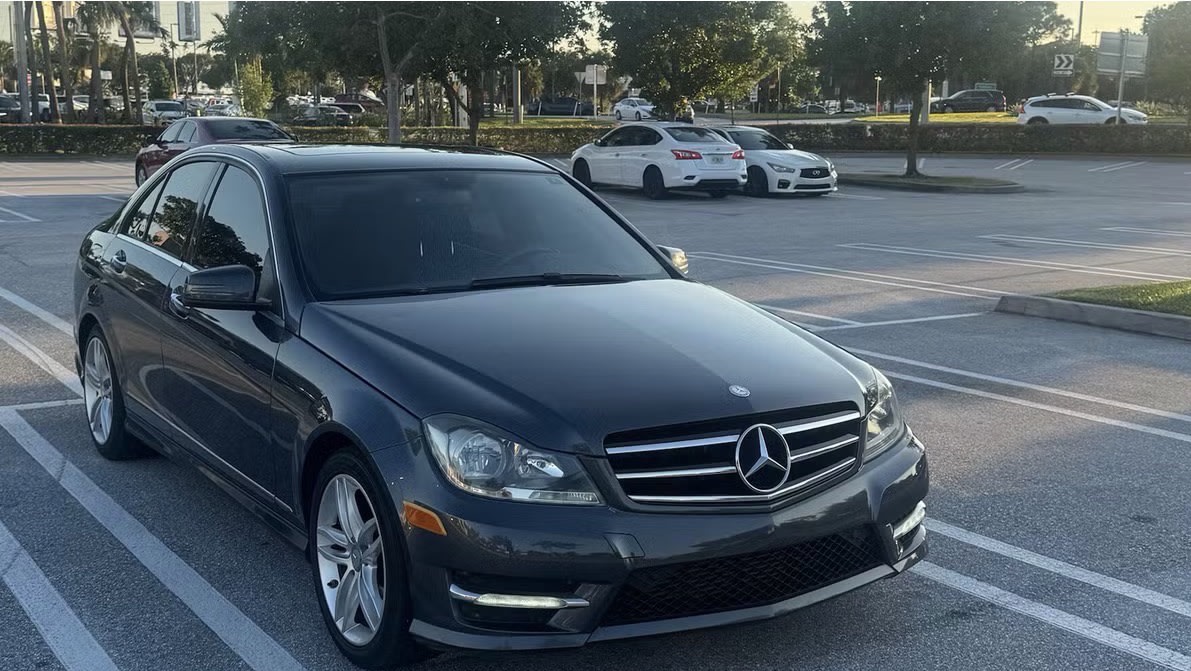 2014 Mercedes-Benz C-Class