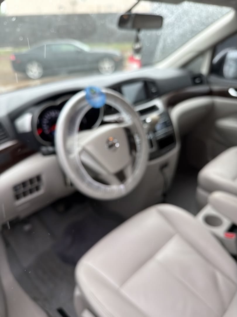 2015 Nissan Quest