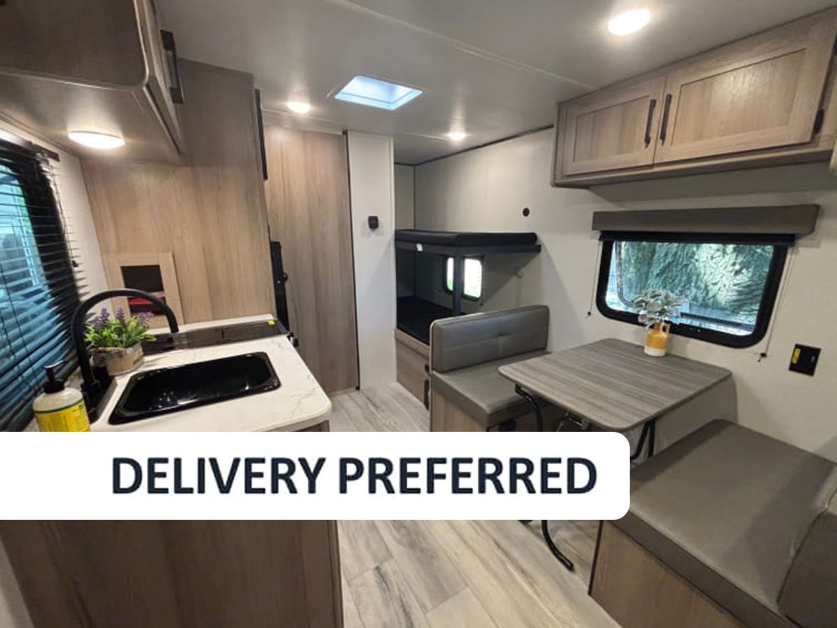 2025 Coleman 17B Travel Trailer, Family Ready, Northeast Iowa Camping