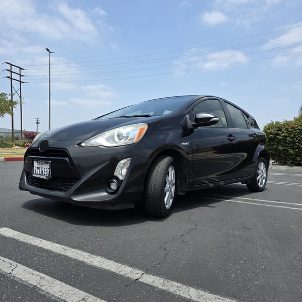 2016 Toyota Prius c