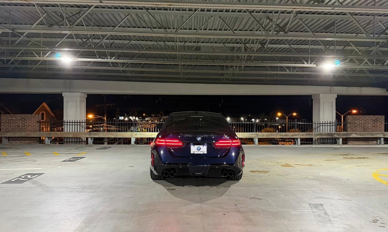 2027 BMW M5