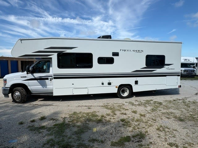 2022 Coachmen Freelander Freelander