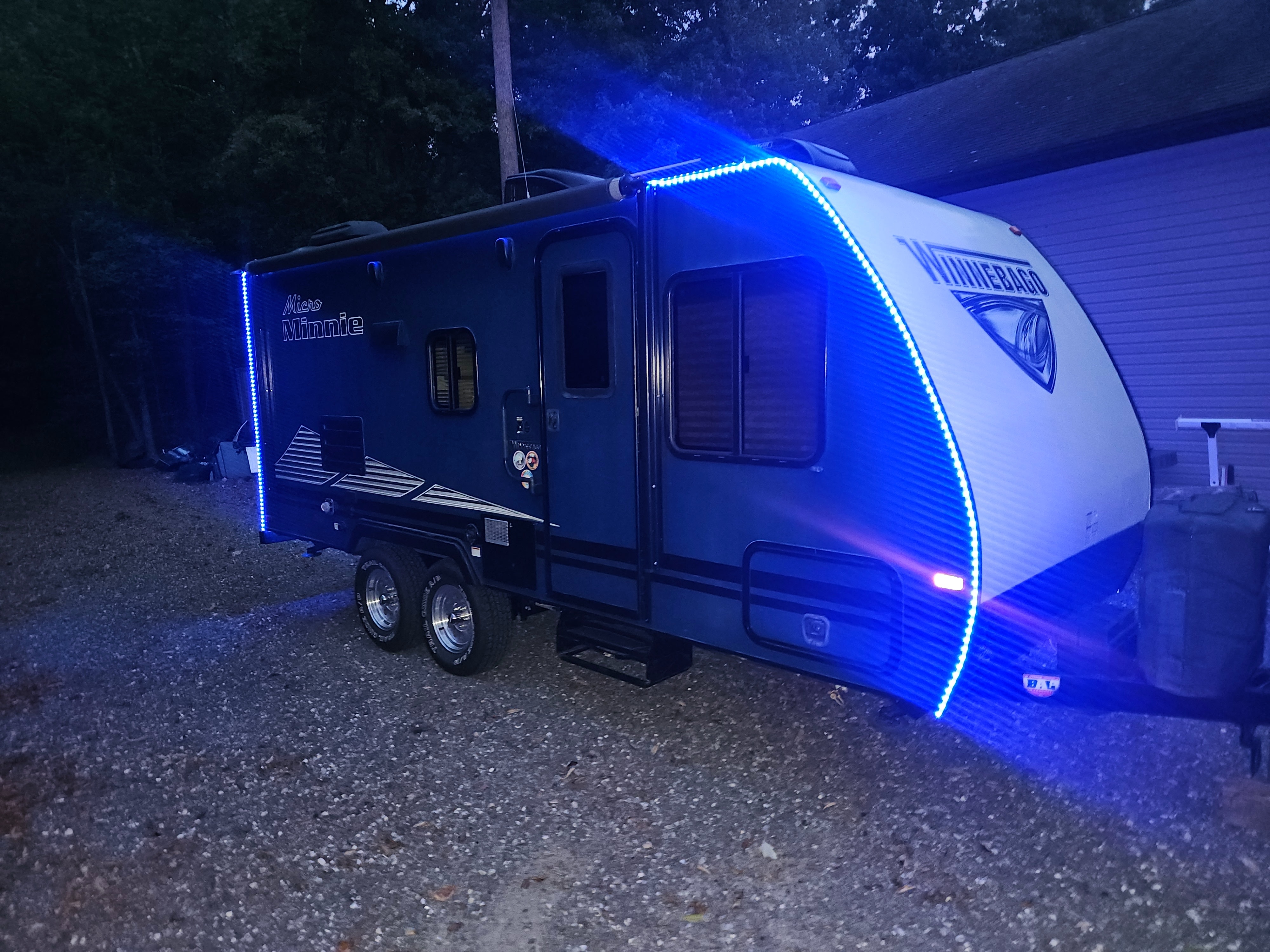 THE MIGHTY BlUE WINNIE