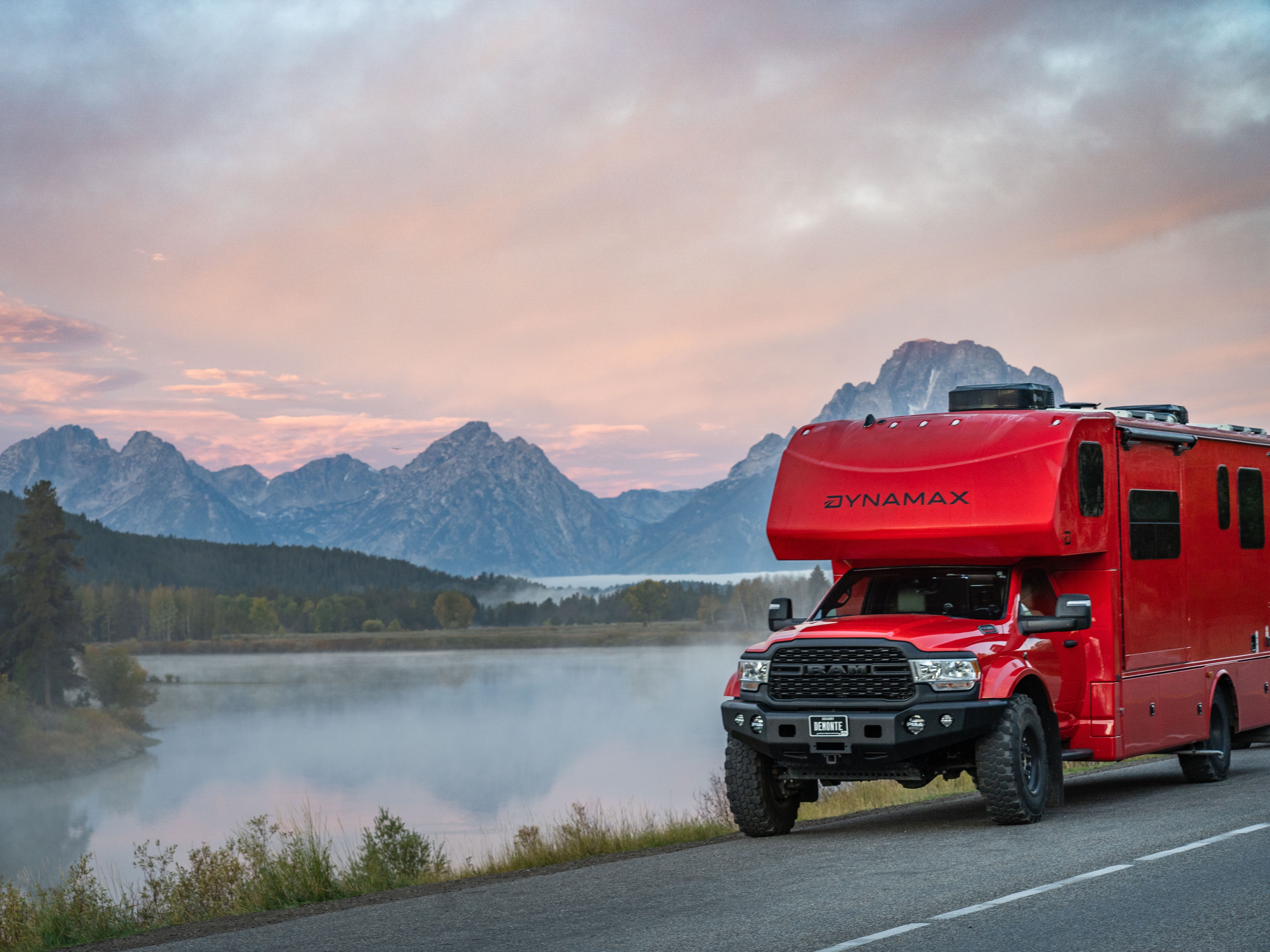 All-Inclusive - Luxury 4x4 - Easy To Drive - 4 Seasons for Yellowstone etc