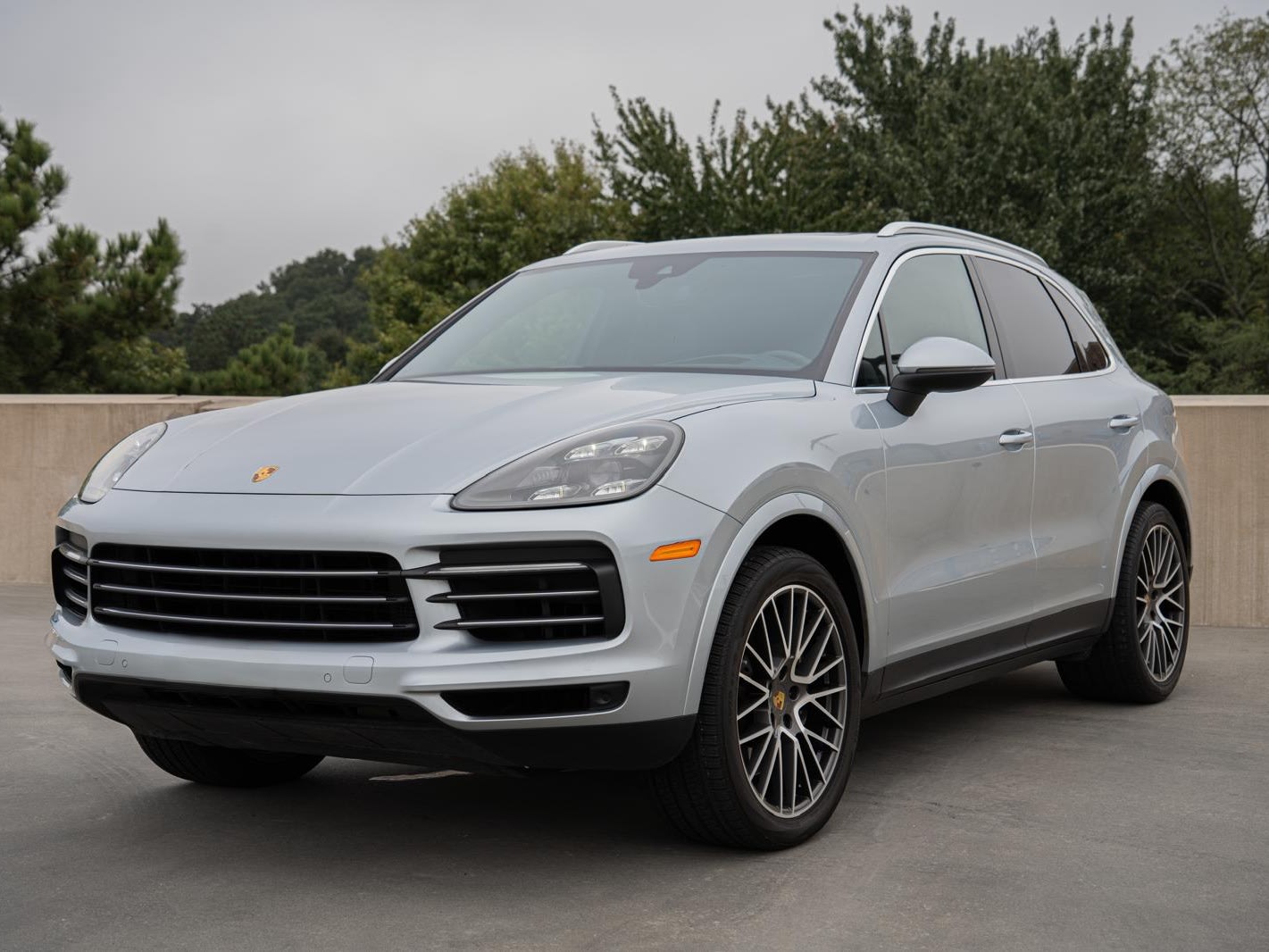2021 PORSCHE CAYENNE