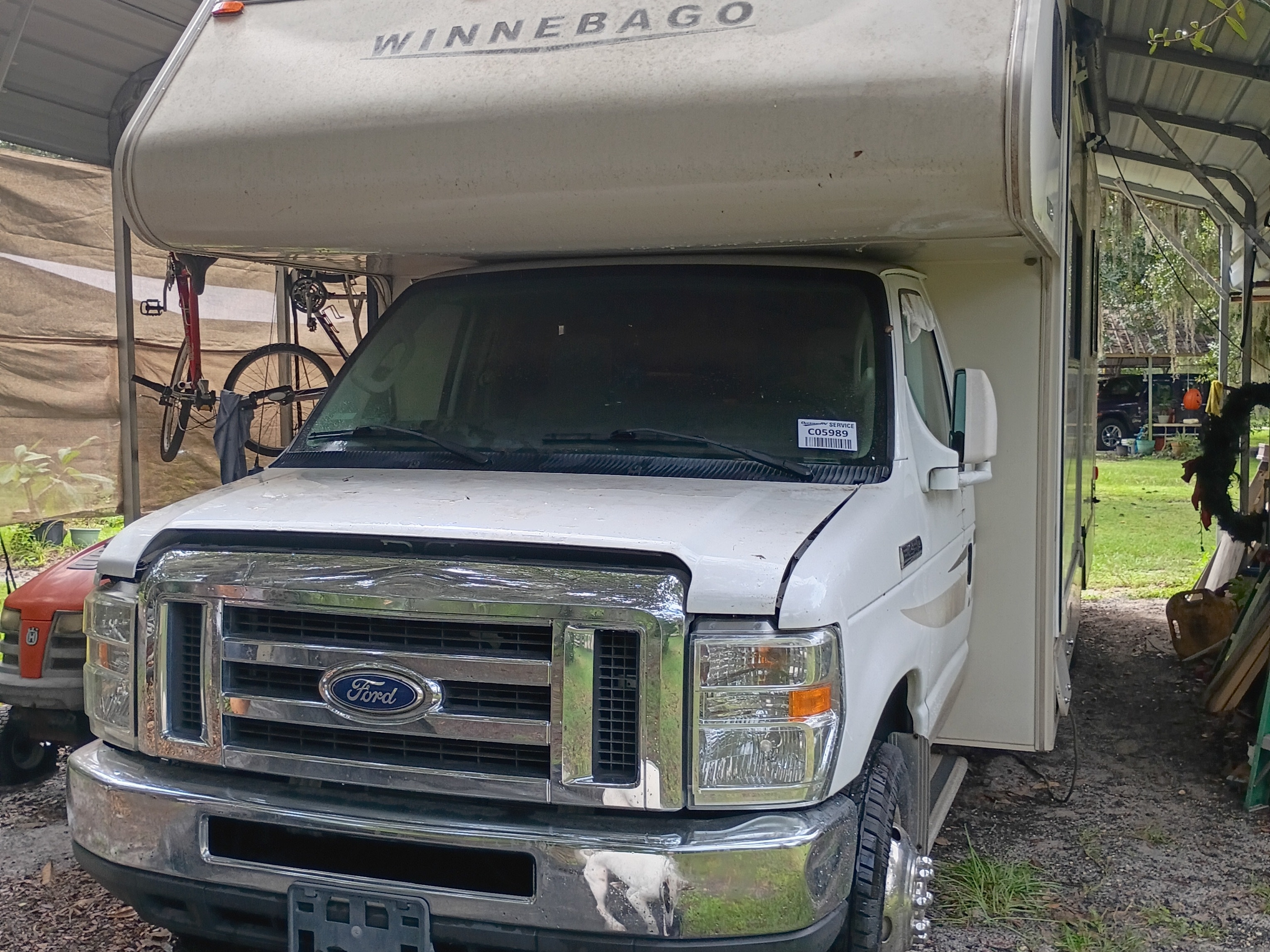 27' Class C Motorhome