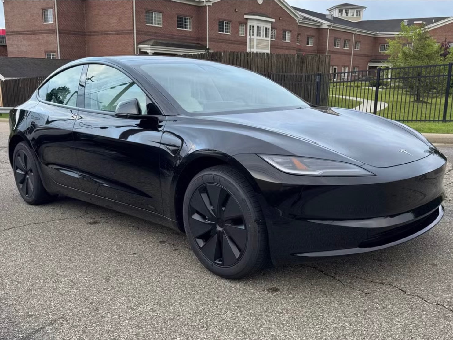 2025 Tesla Model 3