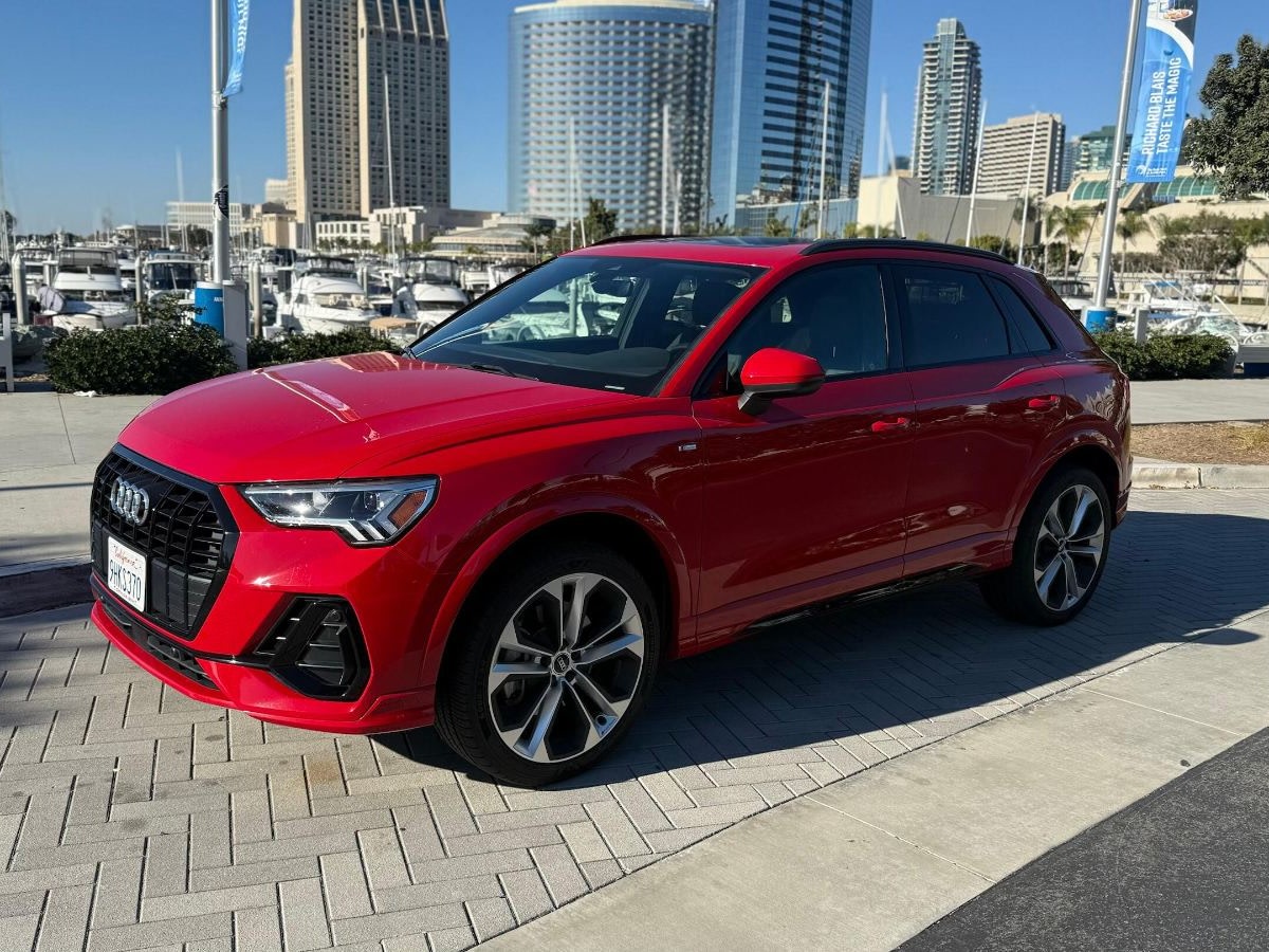 2022 Audi Q3