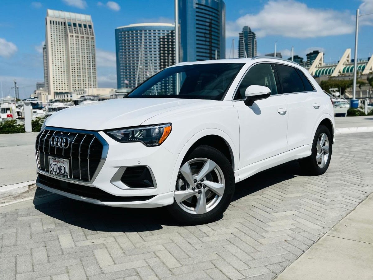 2022 Audi Q3