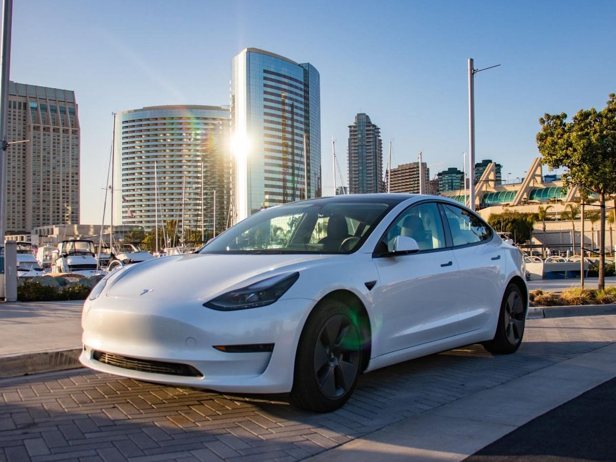 2023 Tesla Model 3