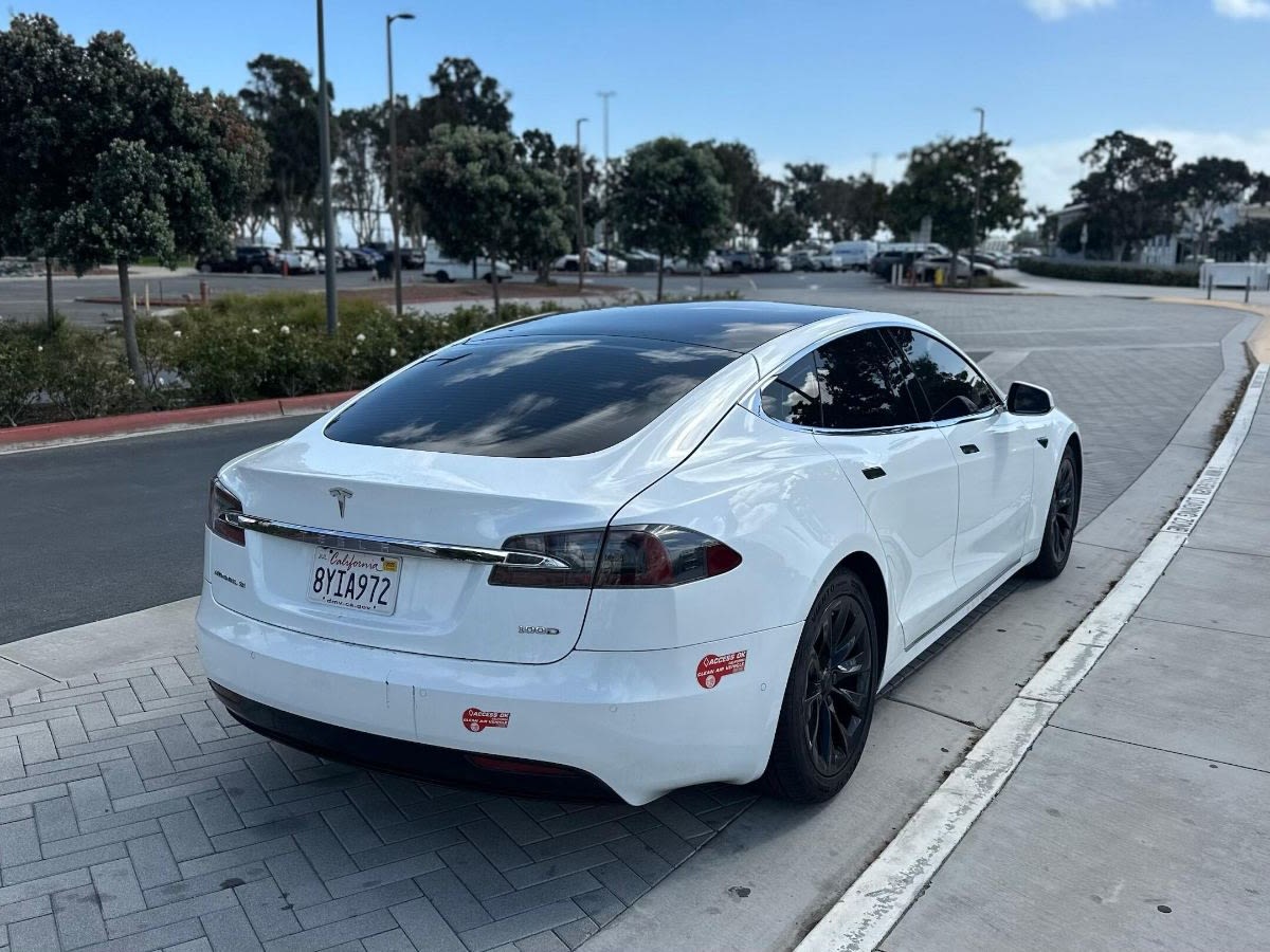 2017 Tesla Model S