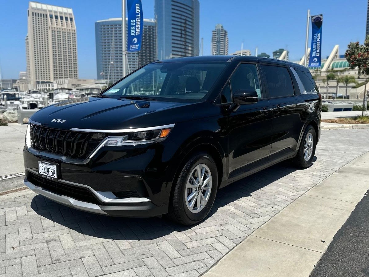 2024 Kia Carnival