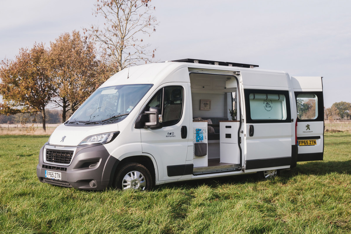 Floyd campervan for hire, Melton Mowbray Quirky Campers