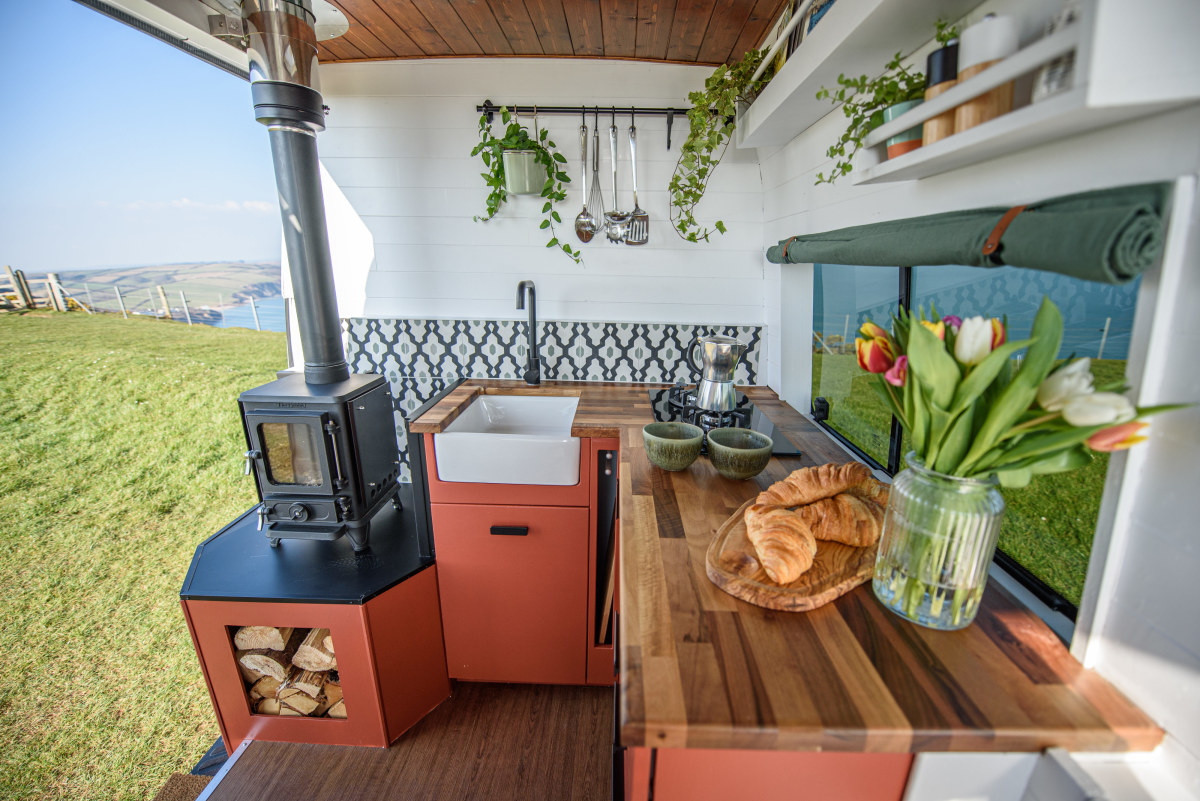Vanfolk van conversion