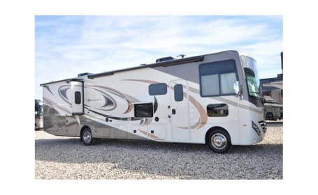 2018 Thor Motor Coach Hurricane