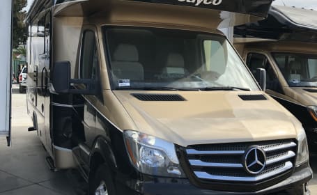 2019 Jayco Melbourne Mercedes