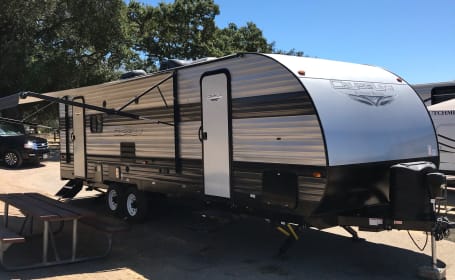 2019 Forest River Cruise Lite w/slideout
