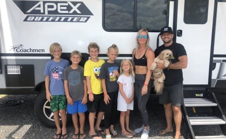 Family Friendly Coastal Modern 2021 Apex Nano