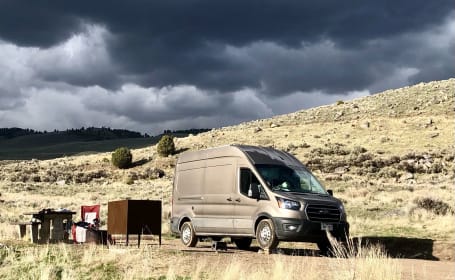 Mountain Mama 🏔The AWD van