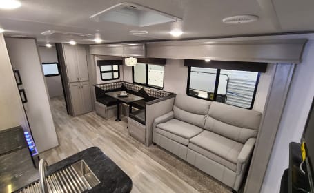 2021 Tracer 31BHD - Bunkhouse! Fully Loaded Amenities!