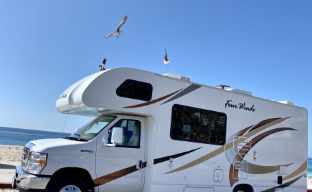 2019 Thor Four Winds 23U O3