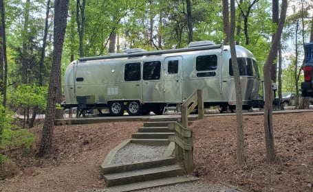 2018 Airstream Flying Cloud 30FB Bunk