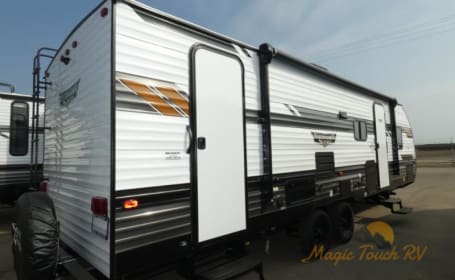 2022 Forest River Wildwood X-Lite T263BHXL