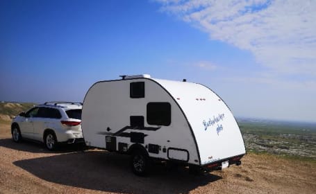Light & Easy to Tow - 2021 Braxton Creek Bushwhacker Plus BunkHouse