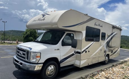 2017 Thor Four Winds