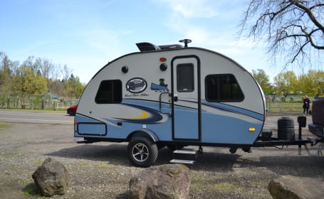 2018 R-Pod R177 called The Blue Frog Fall pricing