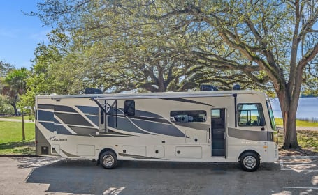 A-110  Coachmen  Mirada 35ES (2021)