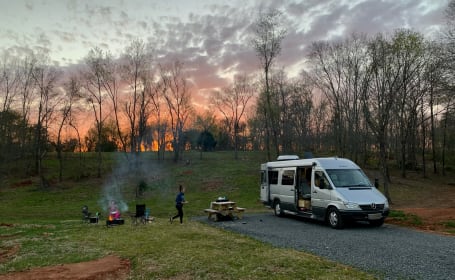 2007 Roadtrek Adventurous RS