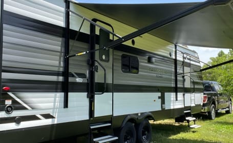 2022 Grand Design Transcend Sleeps 10!!! Snow Ready!!