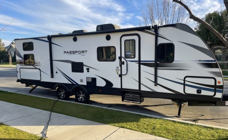 2021 Keystone RV Passport 292BH / Family Trailer / bunkhouse