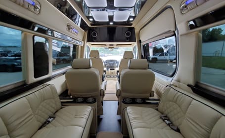 2023 Ultimate Toys Ultimate Cruiser-Book for a night or a Road Trip!