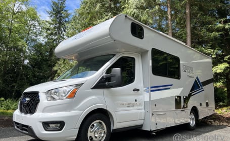 Surefoot | Class C Motorhome with AWD
