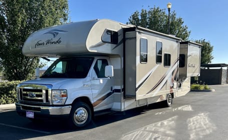 2018 Thor Four Winds
