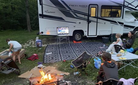 2022 Coachmen Freelander