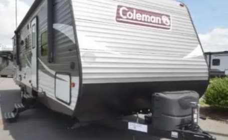 Dutchmen Coleman Lantern