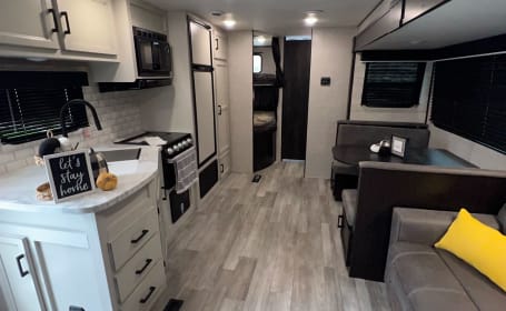 Brand NEW!! 2023 Jayco Jay Flight 267BH- 